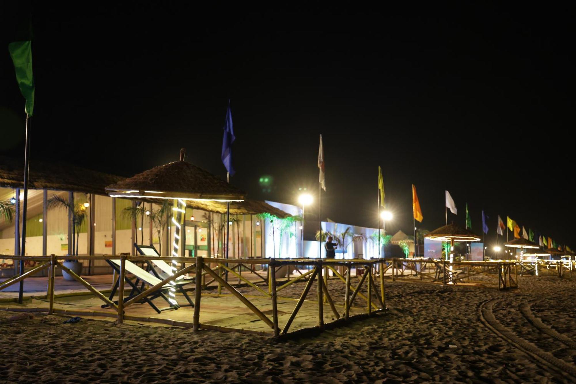 White Sands Bay Mandvi Bagian luar foto